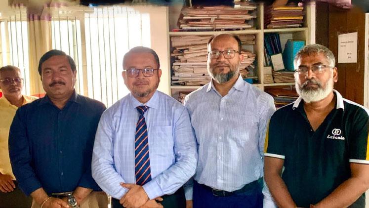 ঢাকা দক্ষিণে পেশাজীবী দলের আলোচনা সভা অনুষ্ঠিত - Chief TV