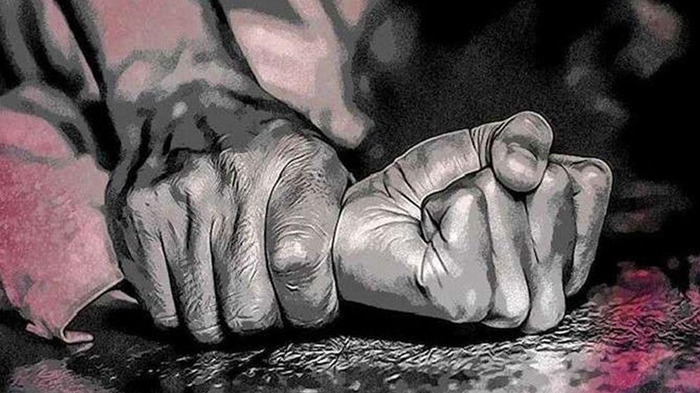 প্রাইভেট পড়তে যাওয়ার পথে স্কুলছাত্রীকে তুলে নিয়ে ধর্ষণ , অভিযুক্ত গ্রেপ্তার‎ - Chief TV