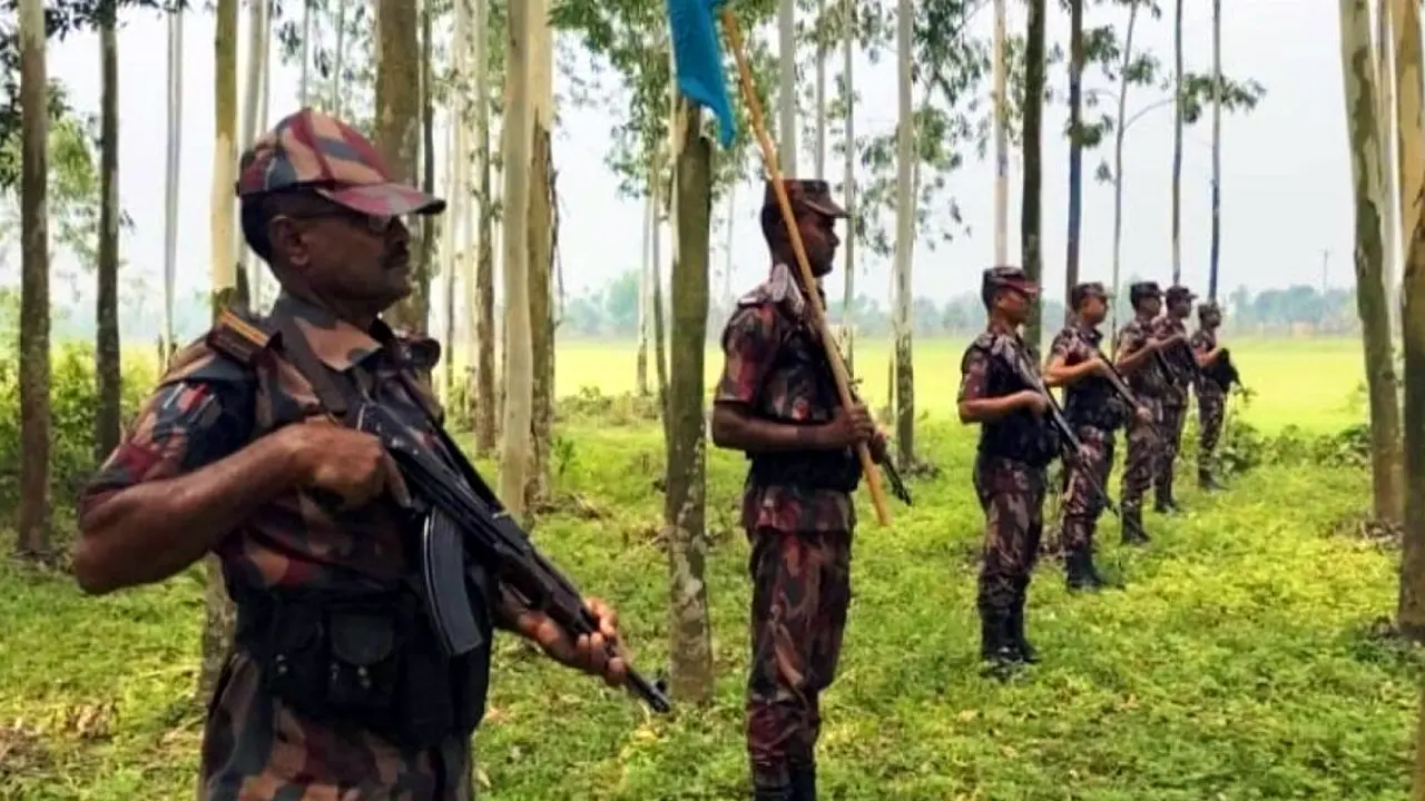 ফুলবাড়ী সীমান্তে বিজিবির কড়া নজরদারি: বিএসএফের পুশইন প্রতিহত‎ - Chief TV