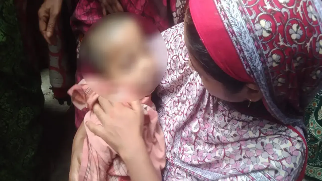 নানাবাড়িতে বেড়াতে এসে ডোবার পানিতে ডুবে শিশুর মৃত্যু - Chief TV