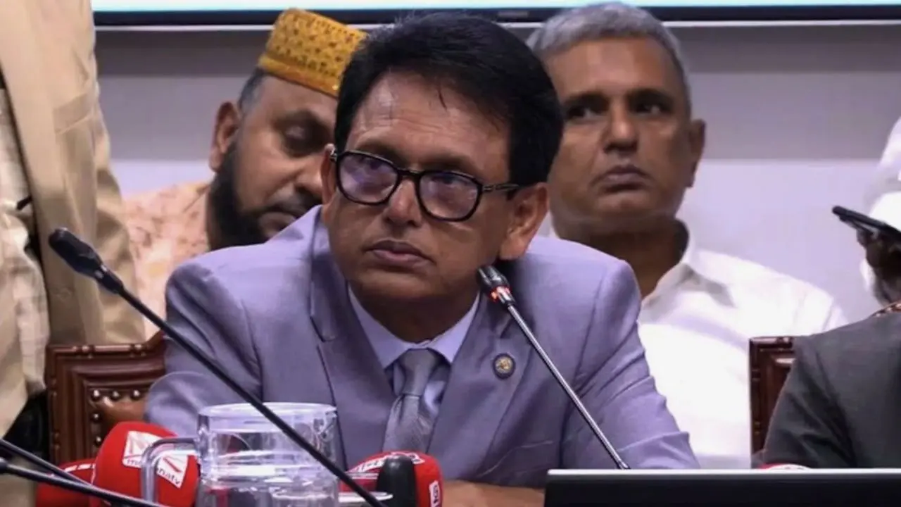 রেজাল্ট খারাপ হলে শিক্ষার্থীরা পরীক্ষার খাতাও চেক করতে পারবে: শিক্ষামন্ত্রী - Chief TV