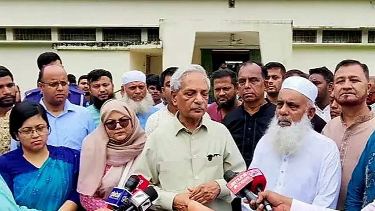 শিগগির জুলাই জাদুঘর খুলে দেওয়া হবে: সংস্কৃতিমন্ত্রী - Chief TV