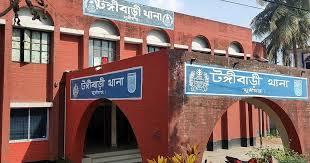 প্রবাসী স্বামীর টাকা-সোনা নিয়ে উধাও গৃহবধূ, পরে মিলল 'নতুন তথ্য' - Chief TV