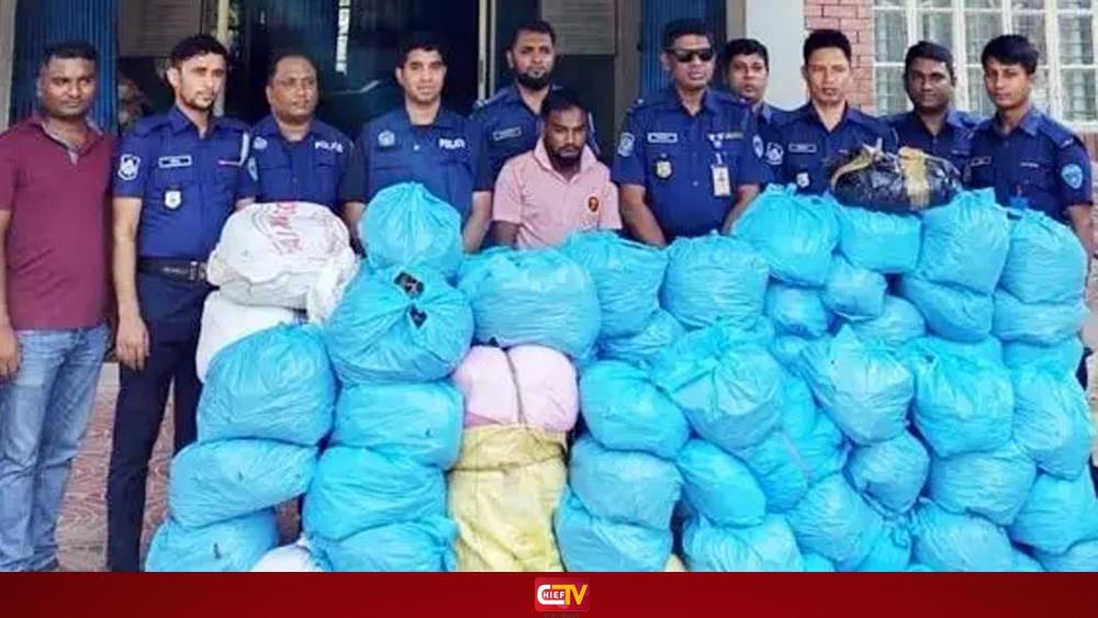 ছাদে শুকানো হচ্ছিল গাঁজা, অভিযানের সময় লাফ দিয়ে পালালেন ইউপি সদস্য - Chief TV