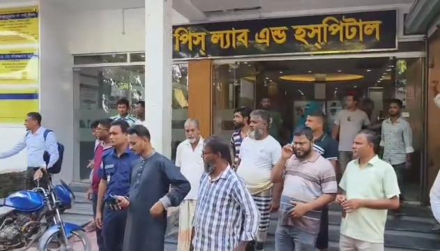 সিরাজগঞ্জে সিজারে শিশুর মৃত্যু, বিস্কুটের প্যাকেটে লুকিয়ে রাখার অভিযোগে জরিমানা - Chief TV