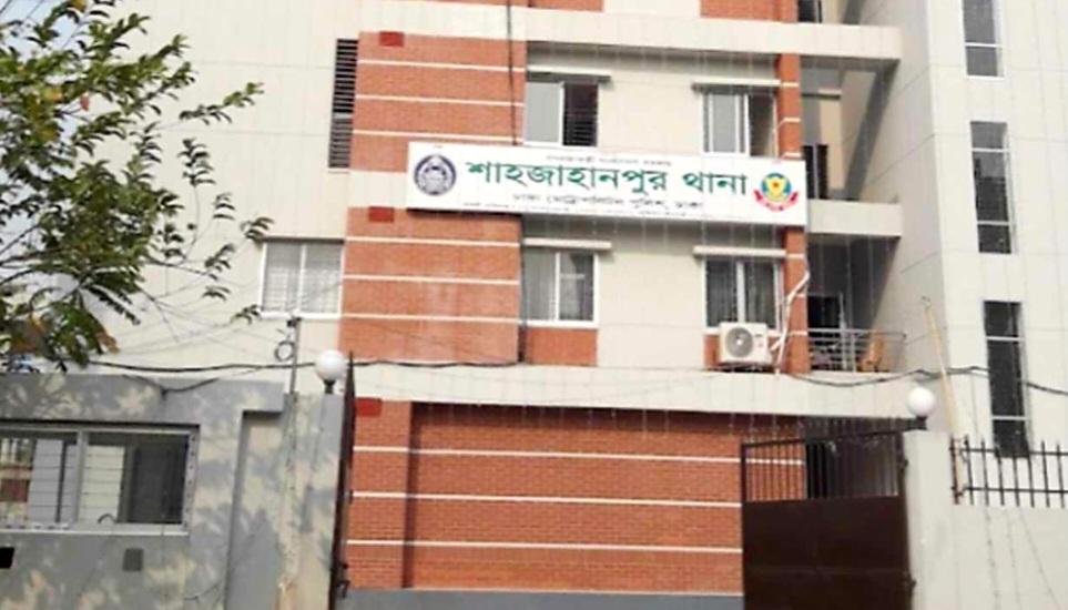 শাহজাহানপুরে ভাড়া বাসায় মিলল বস্তাবন্দি মরদেহ, কথিত স্বামী পলাতক- Chief TV