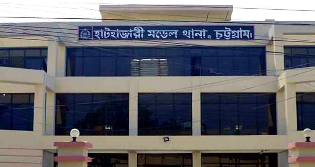পুকুরে ভাসছিল হাত-পা বাঁধা মরদেহ, সঙ্গে থাকা ব্যাগে মিলল টাকা- Chief TV