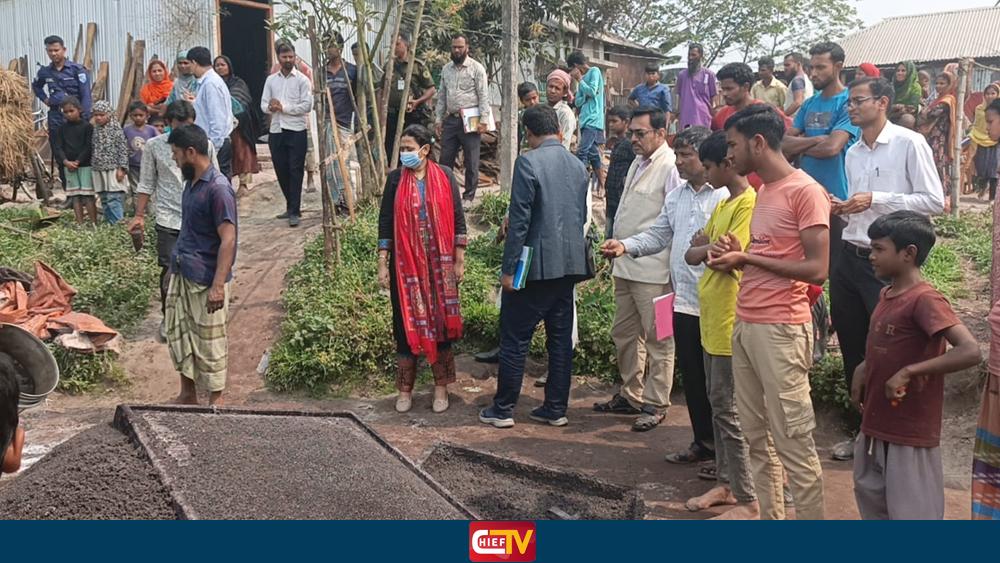 অবৈধ মসলা কারখানা গুঁড়িয়ে দিল প্রশাসন, ব্যবসায়ীর ১ মাসের কারাদণ্ড - Chief TV