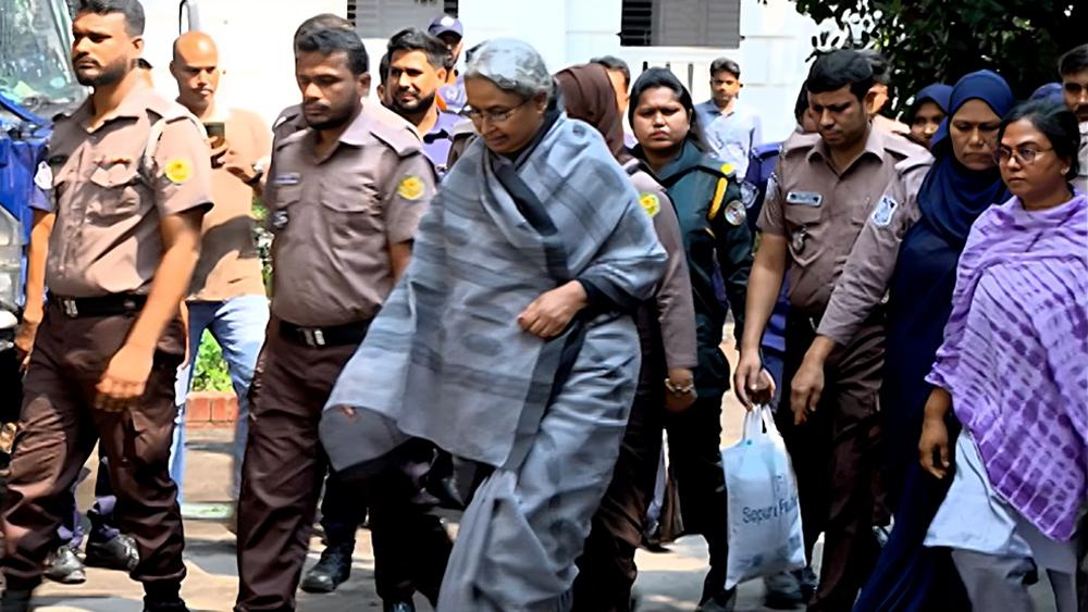 ট্রাইব্যুনালে আনা হলো দীপু মনি, ফারজানা রুপা ও মোজাম্মেল বাবুকে - Chief TV