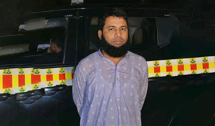 লালমনিরহাটে স্কুলছাত্রী ধর্ষণের অভিযোগে ক্লিনিক পরিচালক গ্রেপ্তার - Chief TV